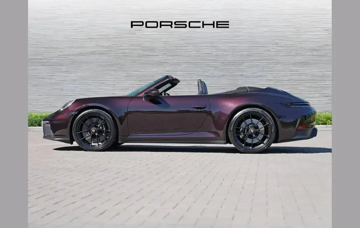 Used Porsche 992 534 HP (392 kW) 2025 Red Cabriolet