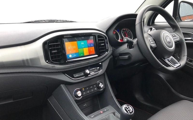 Used MG MG3 Exclusive 106 HP (77 kW) 2024 White Hatchback