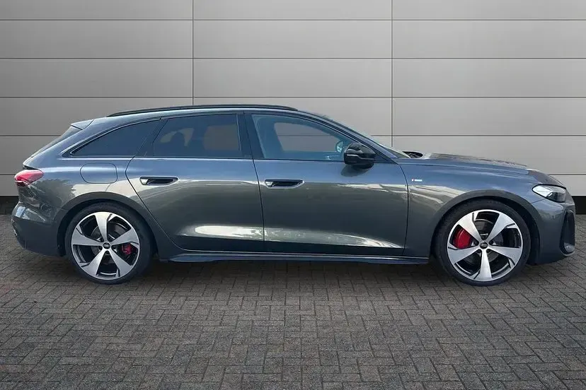 Used Audi A5 Advanced 204 HP (150 kW) 2025 Grey Coupe