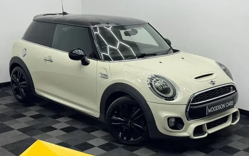 Used Mini Cooper S Hatch 192 HP (141 kW) 2020 Hatchback