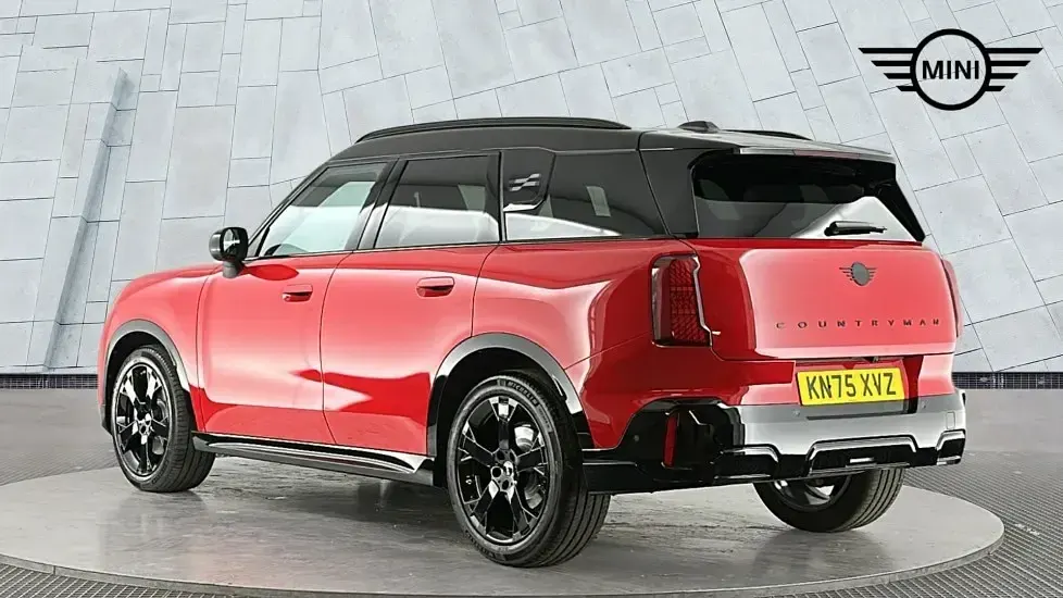 Usado Mini Countryman 168 CV (123 kW) 2025 Rojo SUV