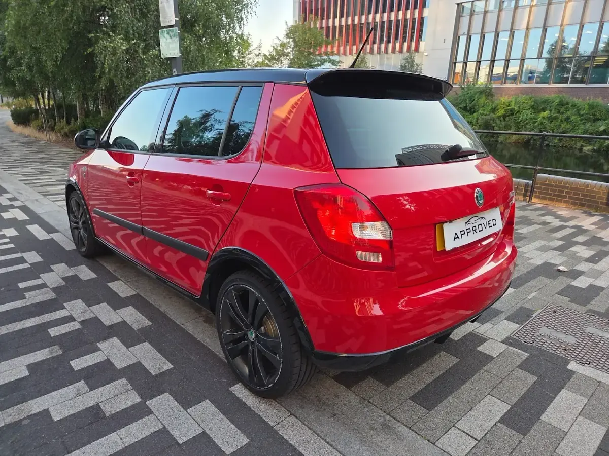 Used Skoda Fabia Monte Carlo 105 HP (77 kW) 2011 Red Hatchback