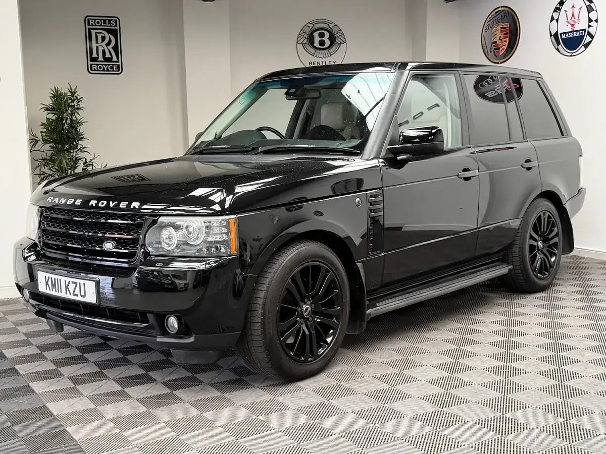 Used Land Rover Range Rover Vogue SE 313 HP (230 kW) 2011 Black SUV