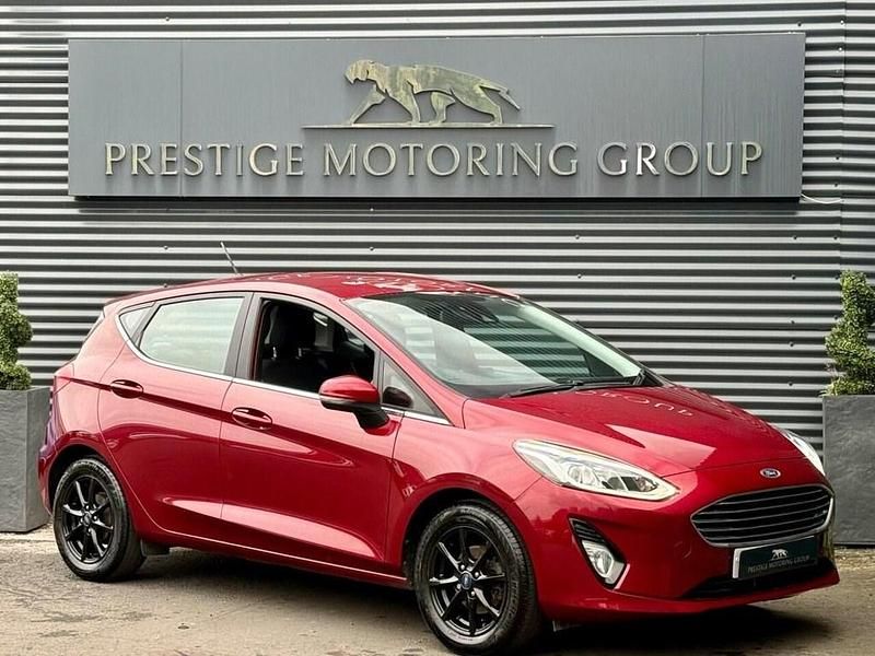 Used Ford Fiesta Zetec 2017 Red Hatchback