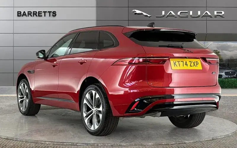 Used Jaguar F-Pace R-Dynamic 204 HP (150 kW) 2024 Red SUV