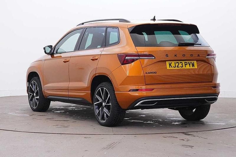 Used Skoda Karoq SportLine 110 HP (80 kW) 2023 Phoenix orange metallic SUV