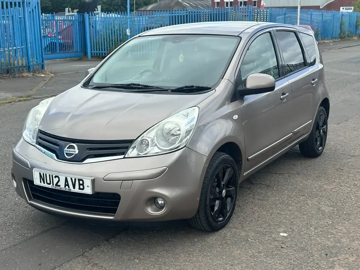 Used Nissan Note Tekna 110 HP (80 kW) 2012 Beige Hatchback