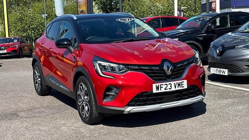Second-hand Renault Captur Techno 142 CP (104 kW) 2023 Roșu SUV