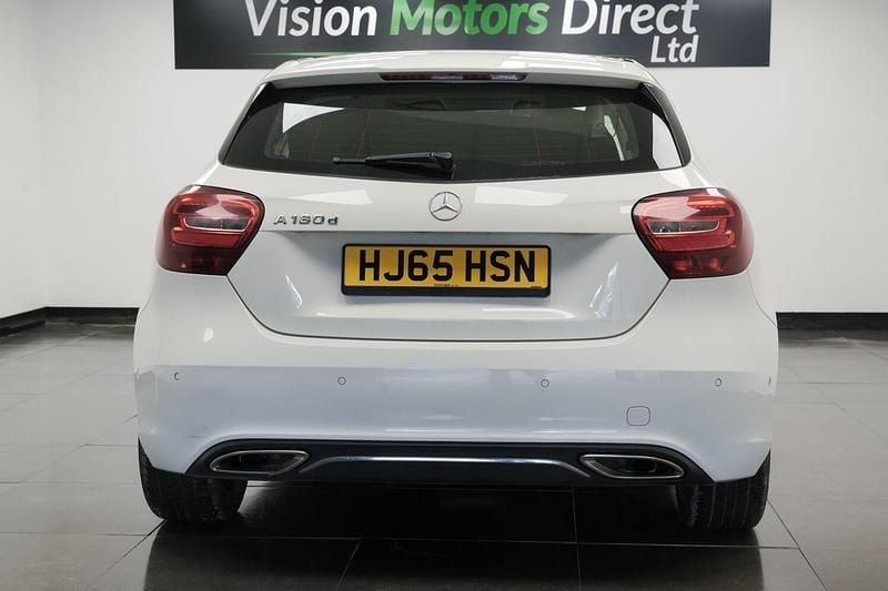 Used Mercedes A180 Executive 2015 White Hatchback