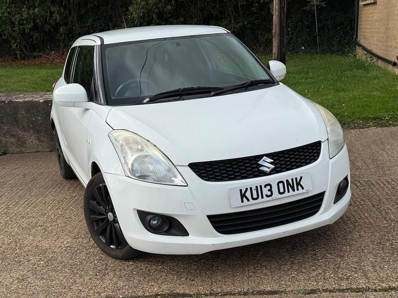 White Used 2013 Suzuki Swift SZ4 Hatchback | £2,495 (A bit pricey) - Image 1/3