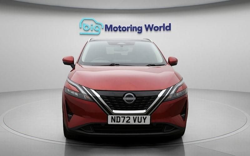 Used Nissan Qashqai N-Connecta 190 HP (139 kW) 2023 Red SUV