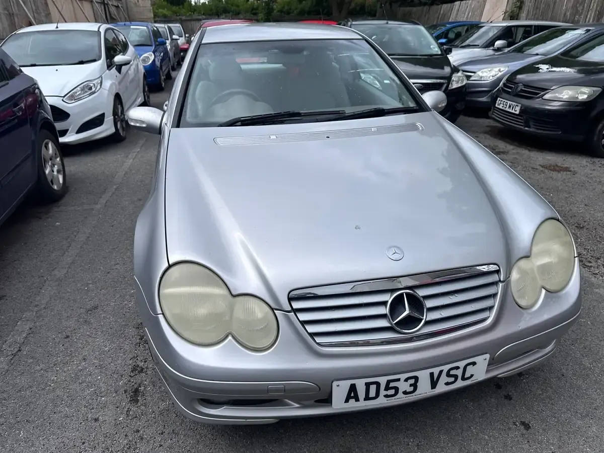 Used Mercedes C200 SE 2004 Silver Coupe
