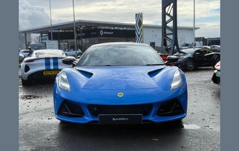 Used Lotus Emira 400 HP (294 kW) 2023 Blue Coupe