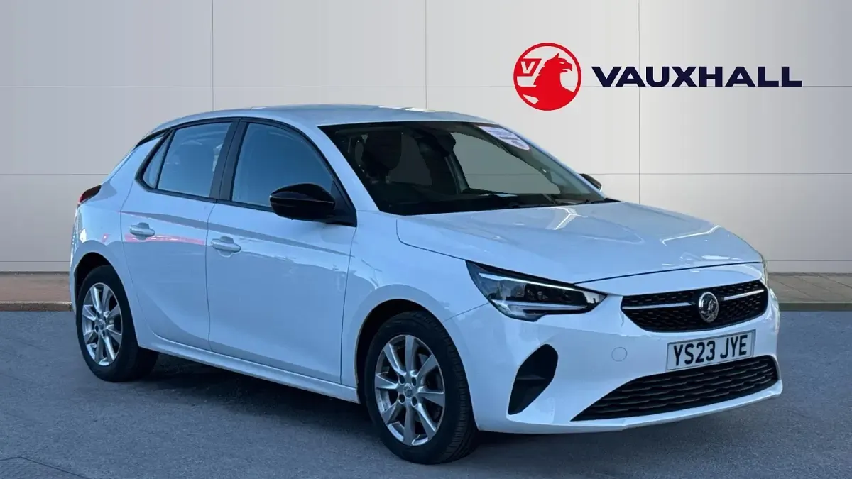 Usado Vauxhall Corsa Design Edition 101 HP (74 kW) 2023 Citadino