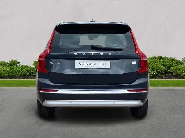 Usado Volvo XC90 Inscription 455 CV (334 kW) 2022 Gris SUV