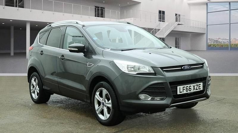 Used Ford Kuga Zetec 150 HP (110 kW) 2016 Magnetic grey SUV