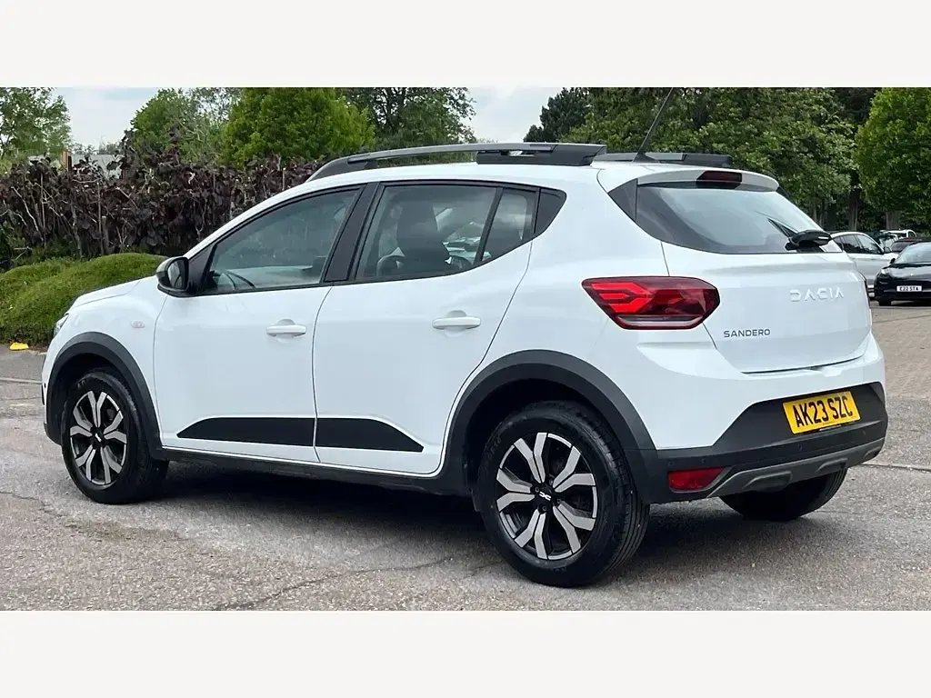 Used Dacia Sandero Journey 2023 White Hatchback