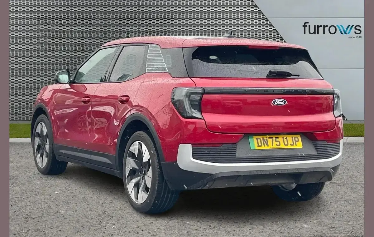 Used Ford Explorer Premium 206 kW (281 HP) 2025 Red SUV