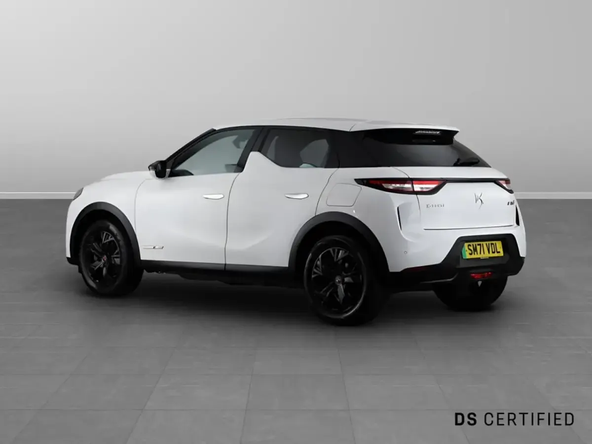Used DS Automobiles DS3 Crossback E-Tense Performance 98 kW (134 HP) 2022 White SUV