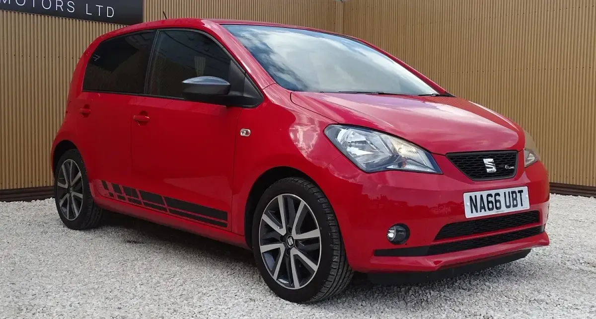 Used Seat Mii FR-Line 75 HP (55 kW) 2016 Red Hatchback