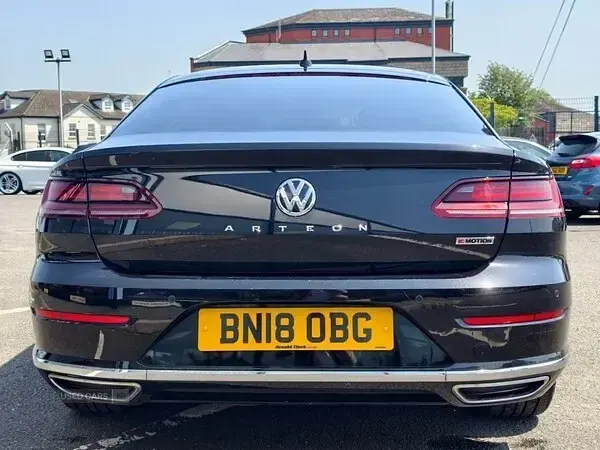Used VW Arteon Elegance 240 HP (176 kW) 2018 Black Hatchback