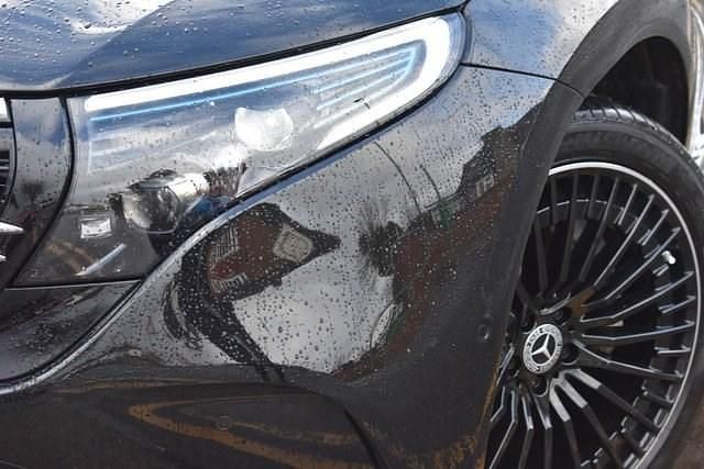 Used Mercedes EQC400 AMG line 300 kW (408 HP) 2022 Black SUV