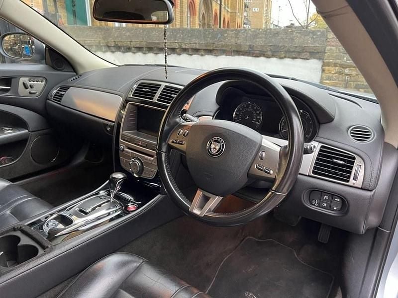 Used Jaguar XK 300 HP (220 kW) 2007 Silver Cabriolet