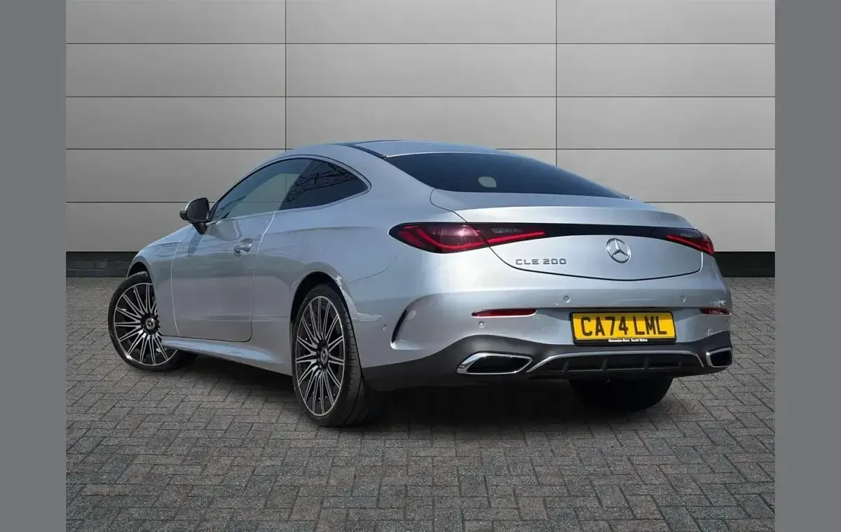 Used Mercedes CLE200 AMG Line Premium Plus 200 HP (147 kW) 2024 Silver Coupe