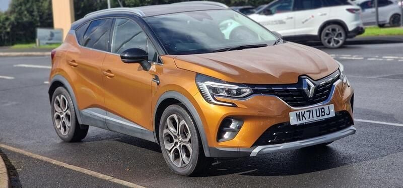 Other Used 2021 Renault Captur Version S SUV | £16,195 (Fair price) - Image 1/4