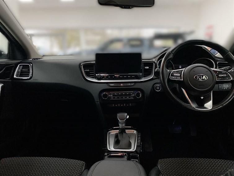 Used Kia XCeed 2021 White SUV