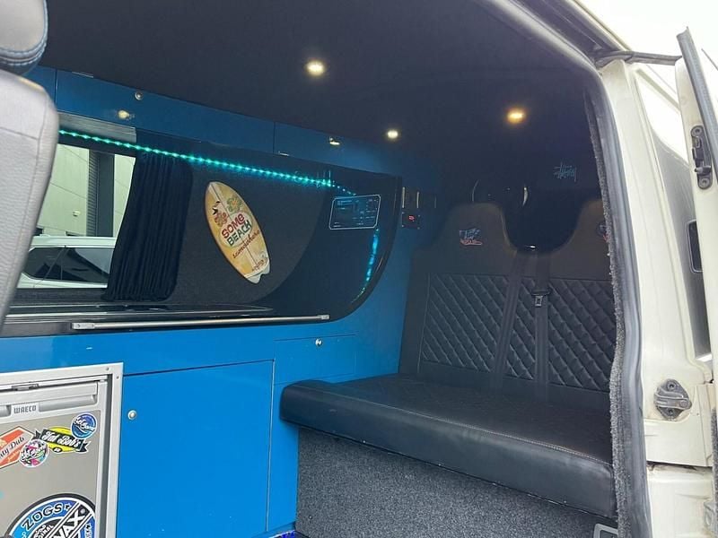 Used VW T5 85 HP (62 kW) 2004 White Van