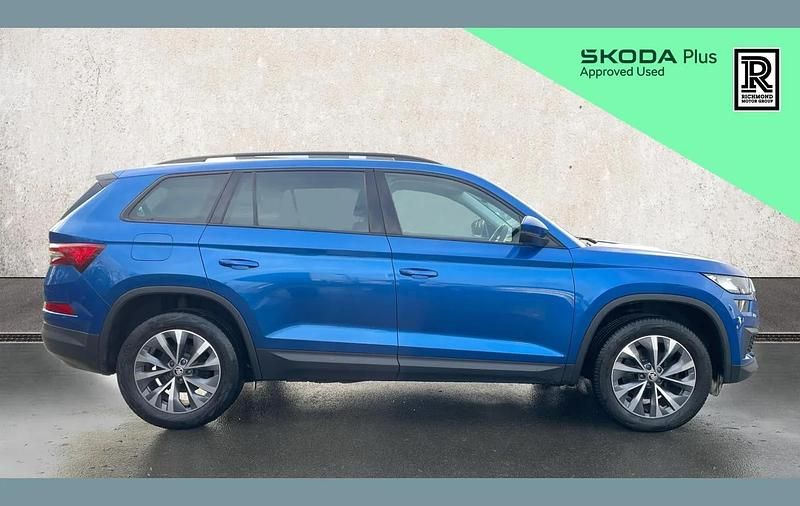 Used Skoda Kodiaq SE Drive 147 HP (108 kW) 2023 Blue SUV