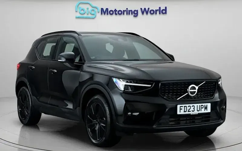 Used Volvo XC40 Plus 211 HP (155 kW) 2023 SUV