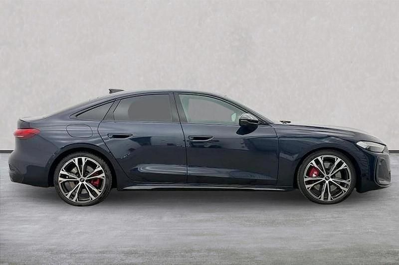 Used Audi A5 Design 367 HP (269 kW) 2025 Blue Estate