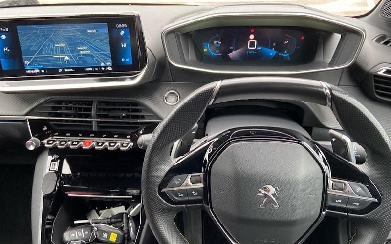 Used Peugeot 208 Premium 131 HP (96 kW) 2022 Blue Hatchback