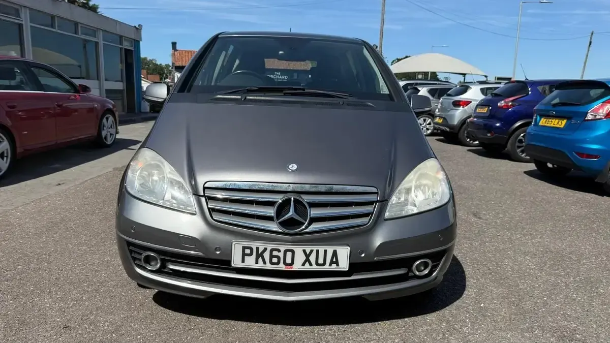 Used Mercedes A160 Elegance 2010 Grey Hatchback