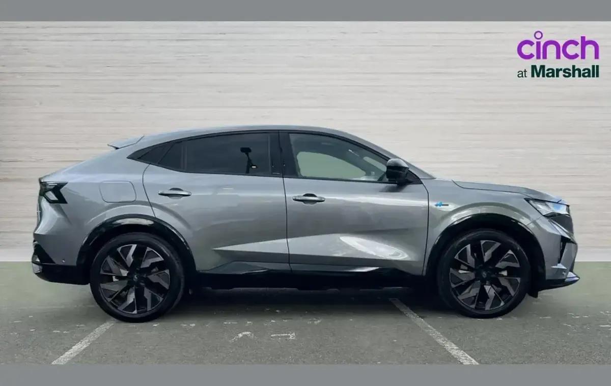 Used Renault Rafale Iconic Esprit Alpine 196 HP (144 kW) 2025 Other SUV