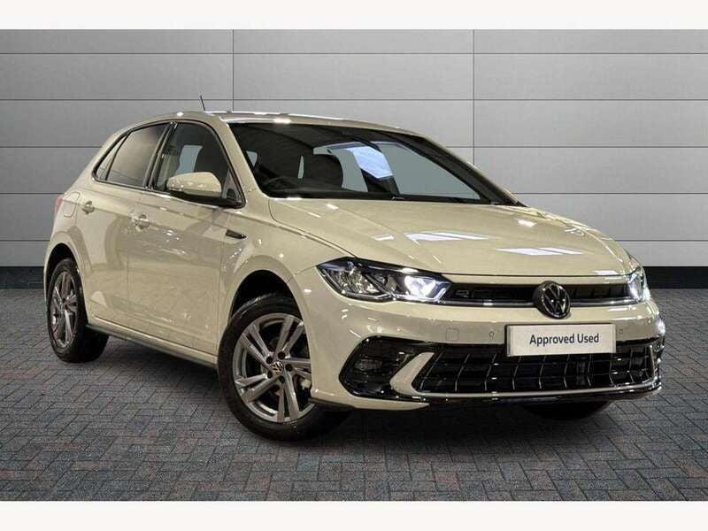 Grey New 2025 VW Polo R-line Hatchback | £20,991 (Good price) - Image 1/4