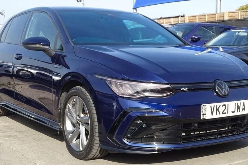 Used 2021 VW Golf VII R-line Hatchback | £18,995 (Good price) - Image 1/1