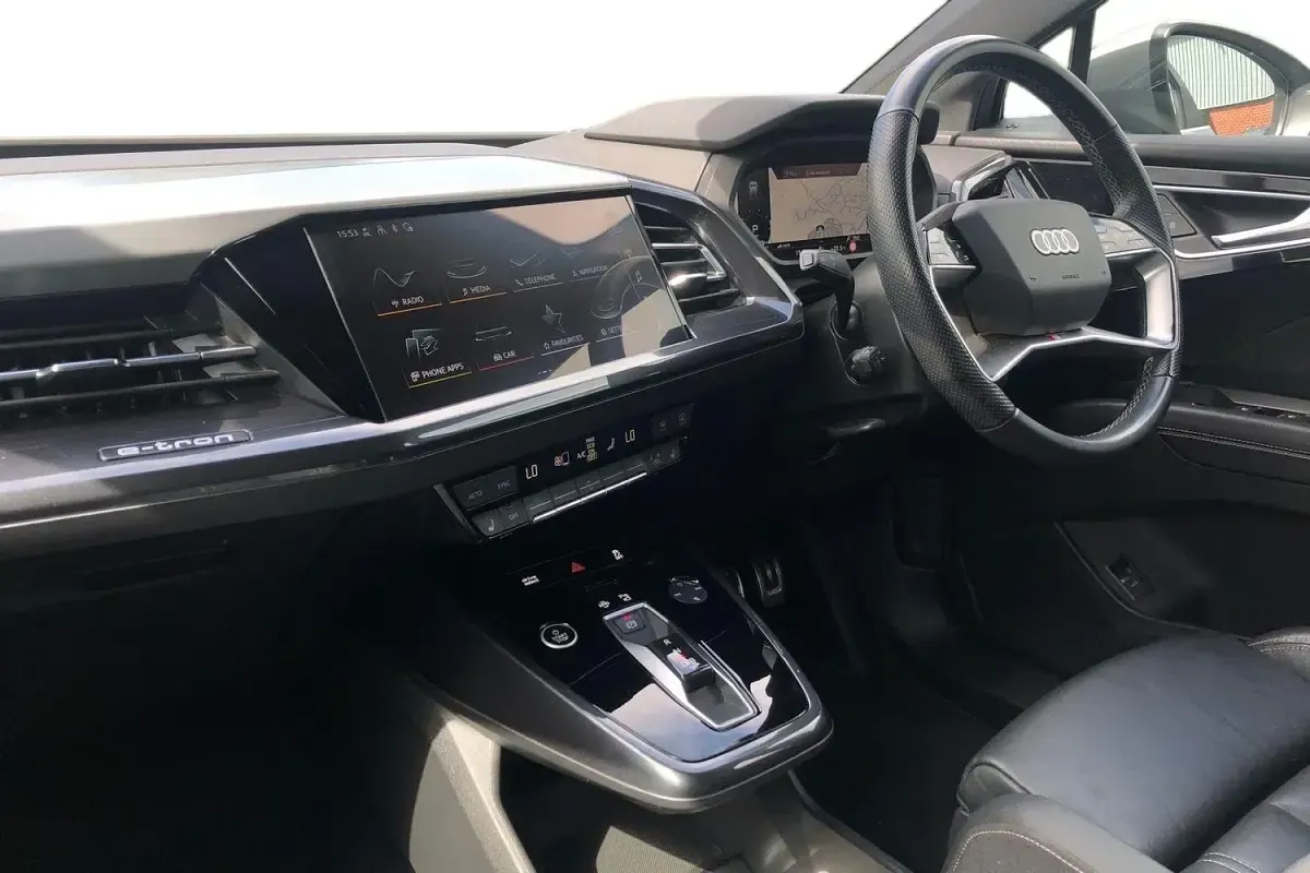 Used Audi Q4 e-tron S-Line 219 kW (299 HP) 2023 Grey SUV