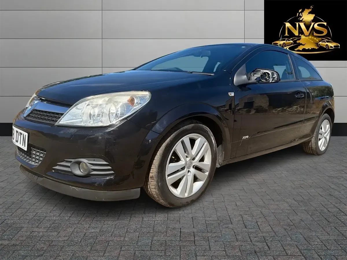 Used Vauxhall Astra Sport 140 HP (102 kW) 2008 Black Hatchback