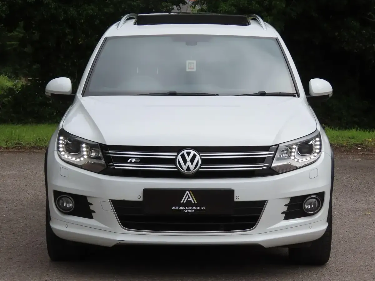 Używany VW Tiguan R-line 150 KM (110 kW) 2015 Biały SUV