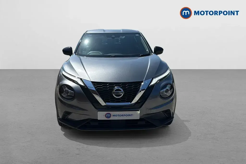 Usado Nissan Juke Acenta 2021 Cinzento SUV