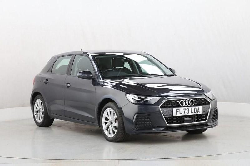 Used Audi A1 Sportback Sport 95 HP (69 kW) 2023 Grey Hatchback