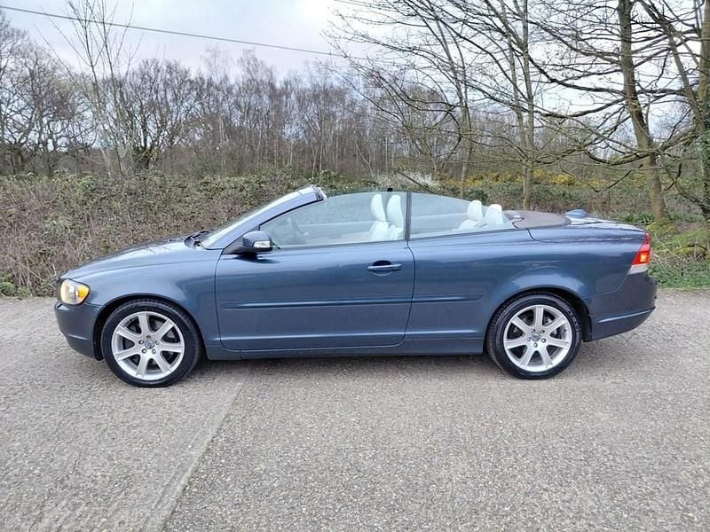 Used Volvo C70 SE 2009 Blue Cabriolet
