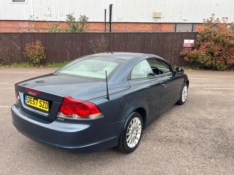 Used Volvo C70 136 HP (100 kW) 2007 Blue Cabriolet
