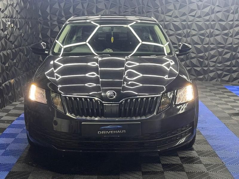 Used Skoda Octavia 116 HP (85 kW) 2019 Black Hatchback