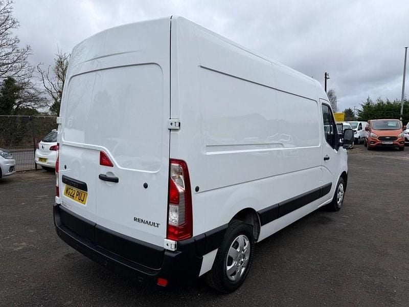 Used Renault Master Business 135 HP (99 kW) 2022 White Van