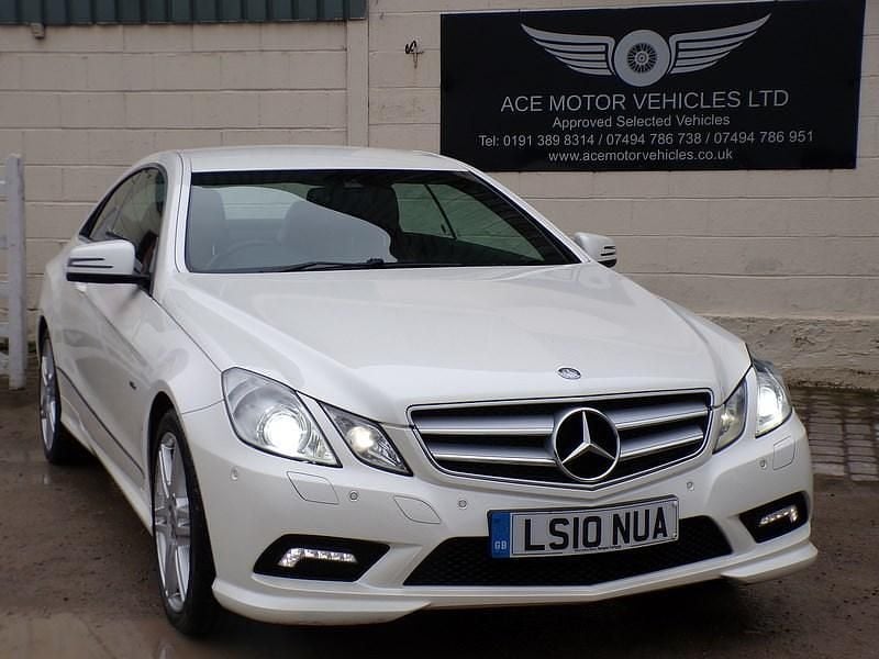 White Used 2010 Mercedes E350 Coupe | £6,999 (Fair price) - Image 1/4