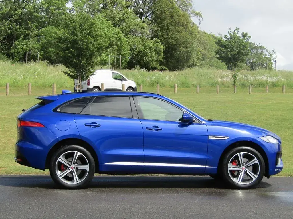 Used Jaguar F-Pace S 300 HP (220 kW) 2018 Blue SUV